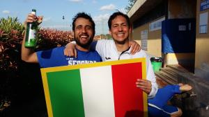 Matteo Breccia e capitan Alessio Giuntoli durante i festeggiamenti per la vittoria dello scorso campionato