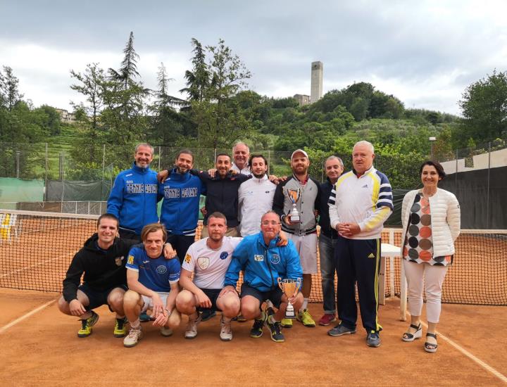 Tennis Rio di Serravalle Pistoiese è campione interprovinciale D3 maschile