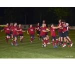Esultano i giocatori amaranto (foto France Sport)