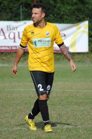La Macchia, autore del primo gol del San Salvatore Montecarlo (Foto Giulia Carrara)