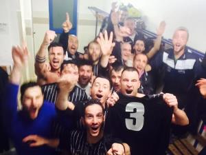 I ragazzi di Carmignani festeggiano a fine gare l'ingresso in semifinale ed il passaggio in Eccellenza