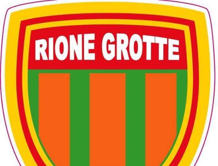 Nel girone A il rione Le Grotte esordirà, nel Torneo dei Rioni, lunedì 11 luglio contro rione Bizzarrino