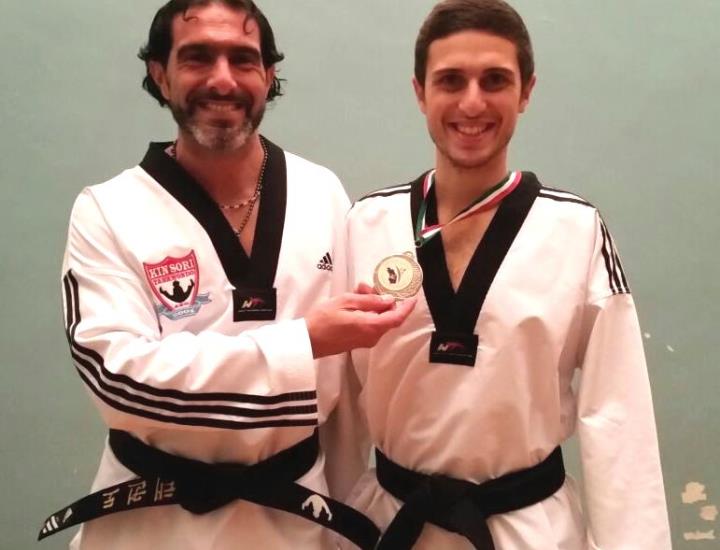 Medaglia d'argento per Rudy Semola portacolori del Kin Sori Taekwondo