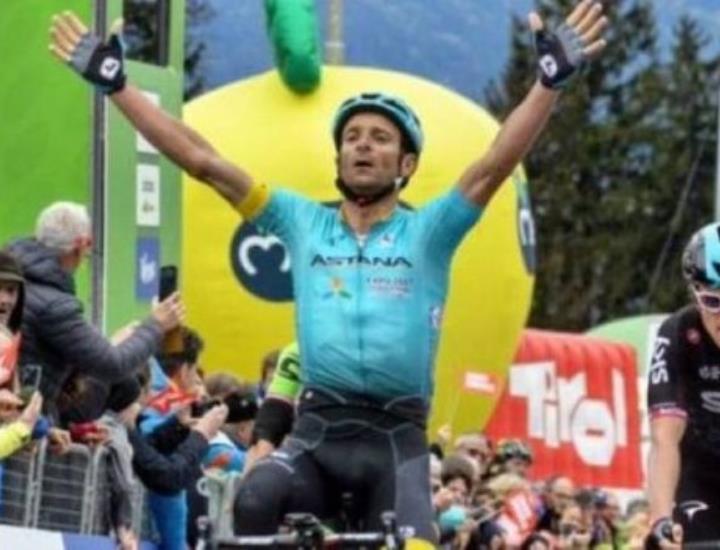 L'addio del sindaco Bellandi al ciclista Michele Scarponi
